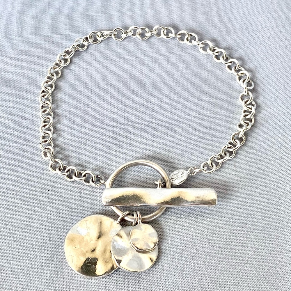 GORJANA Sterling Plated Triple Hammered Disc Charms Toggle Clasp Link Bracelet